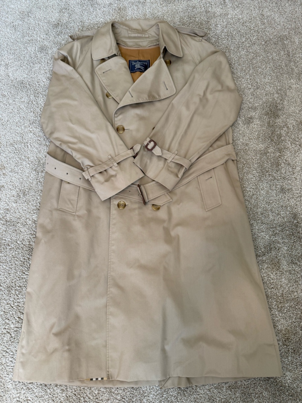 Authenic Vintage Burberry Tan Double-Breasted Trench Coat